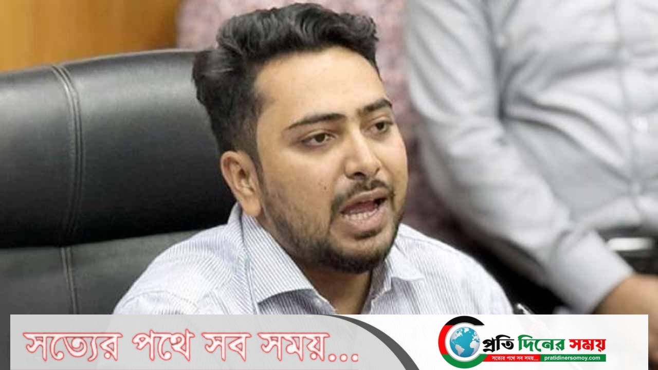 পদত্যাগ করলেন উপদেষ্টা নাহিদ ইসলাম