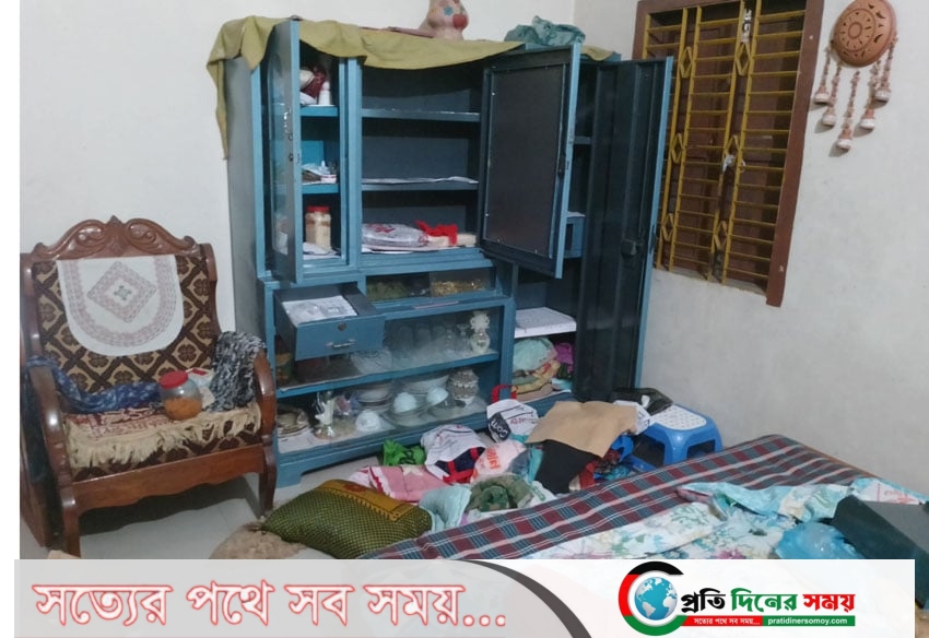 লোহাগড়ায় ব্যাংক কর্মকর্তার বাড়ীতে দুর্ধর্ষ চুরি